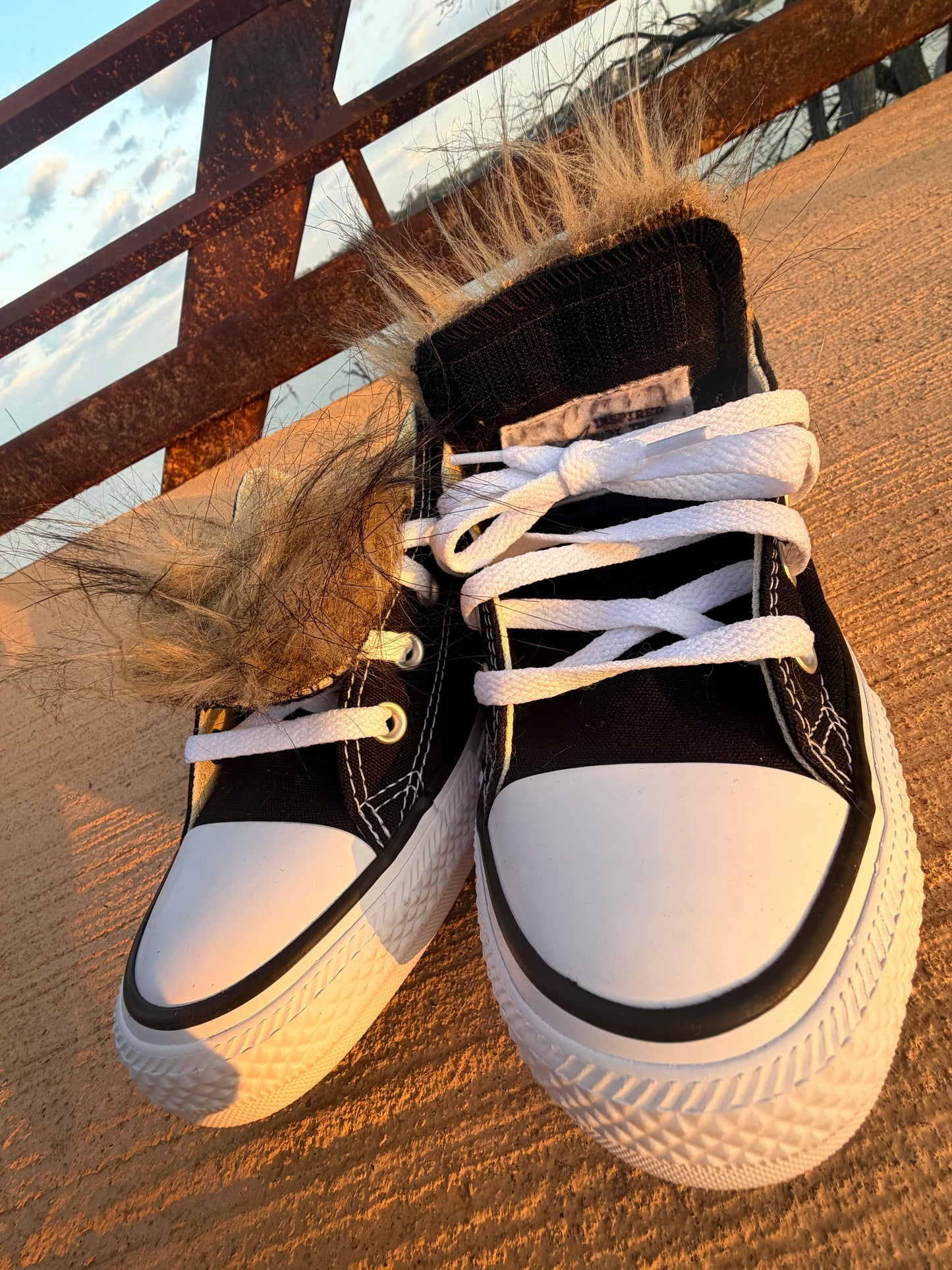 XTRADEADLY Fur Converse Custom (Men’s)